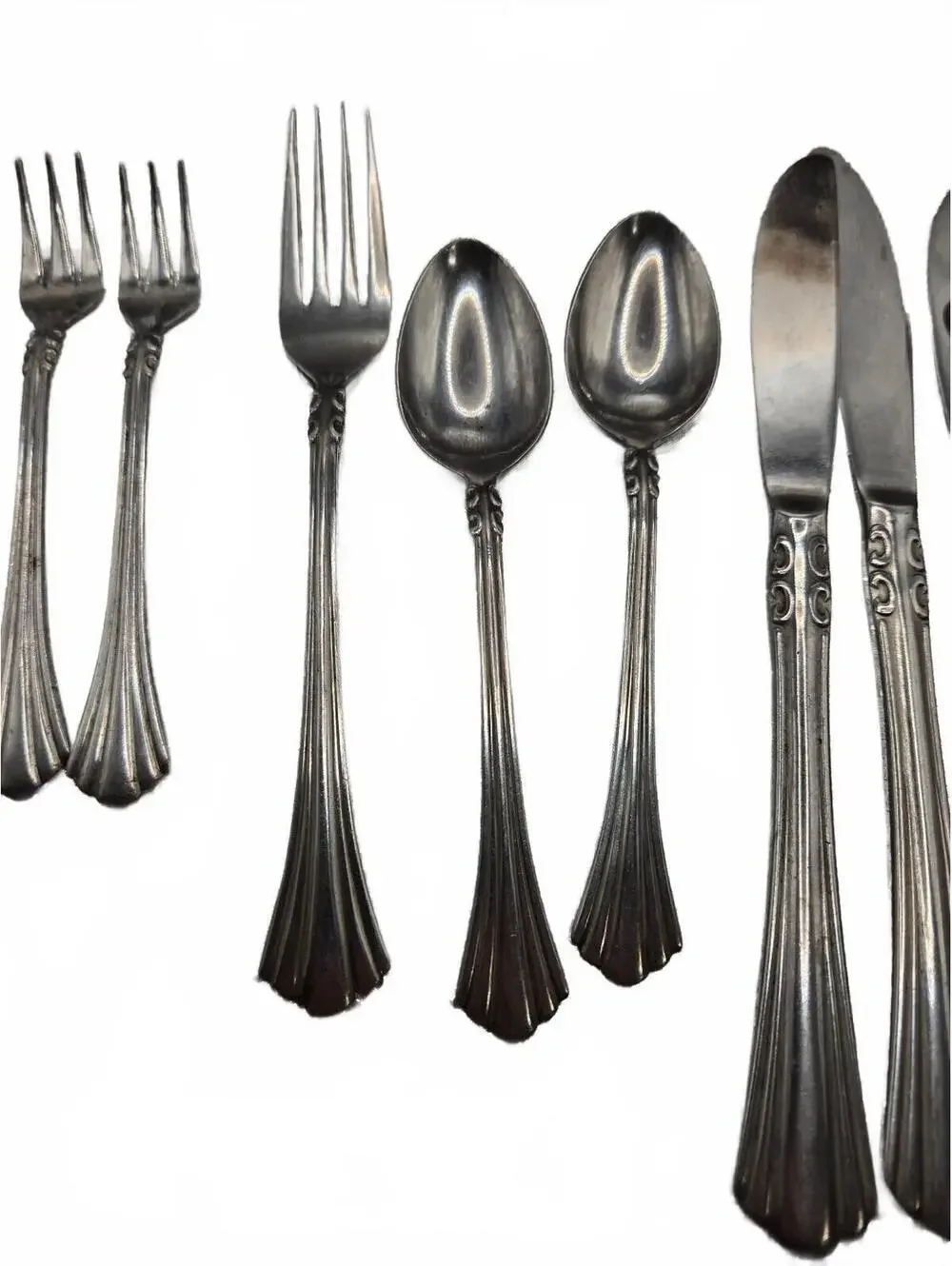 Vintage Marketplace MPF7 stainless steel, Flatware Set, 17 Pieces